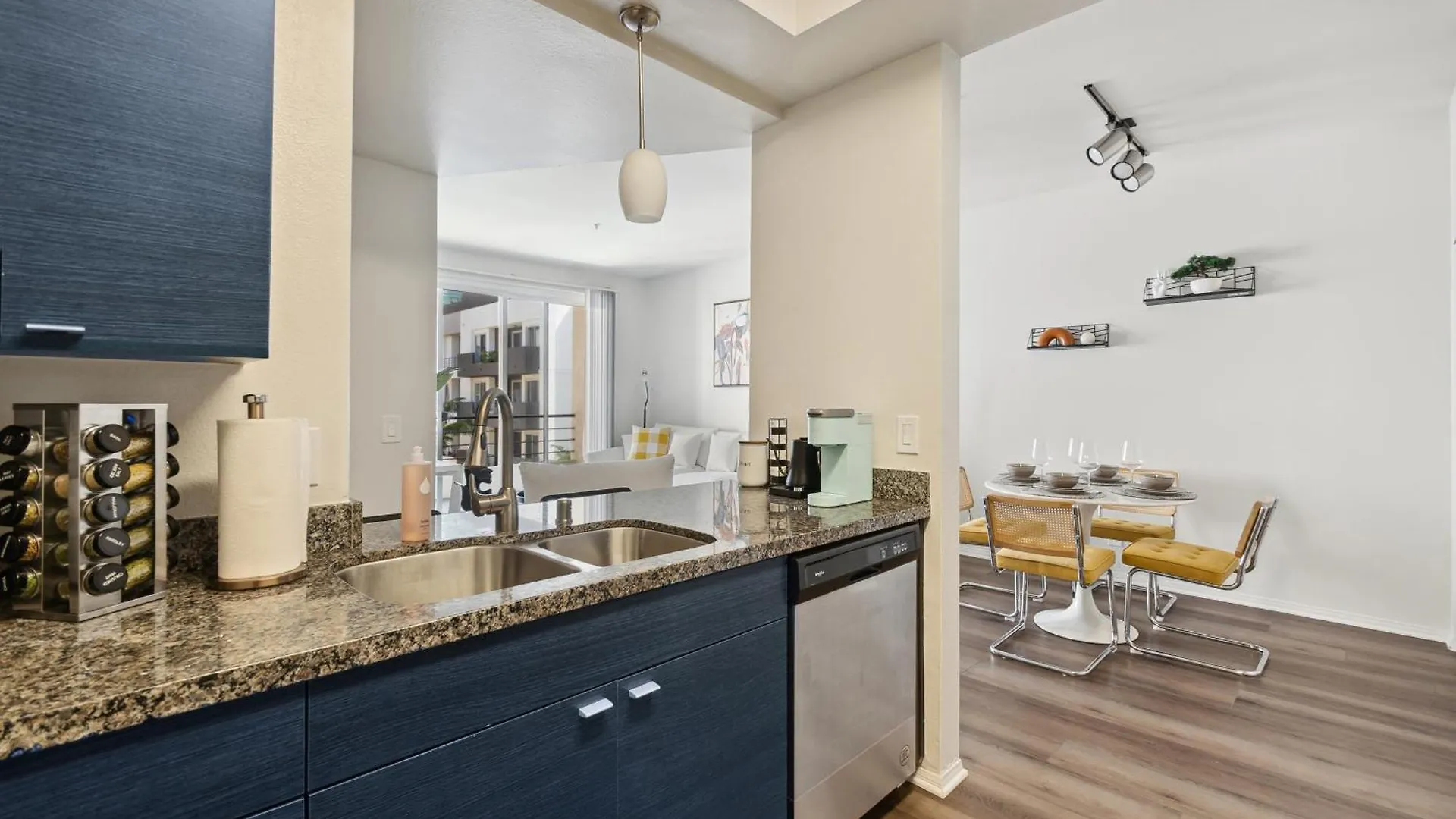 2Bdr Home Away From Home In Marina Del Rey Los Angeles Apartment