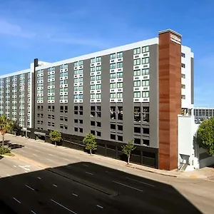 3* Hotel Hilton Garden Angeles Airport
